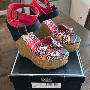 Mia Ellie Wedges